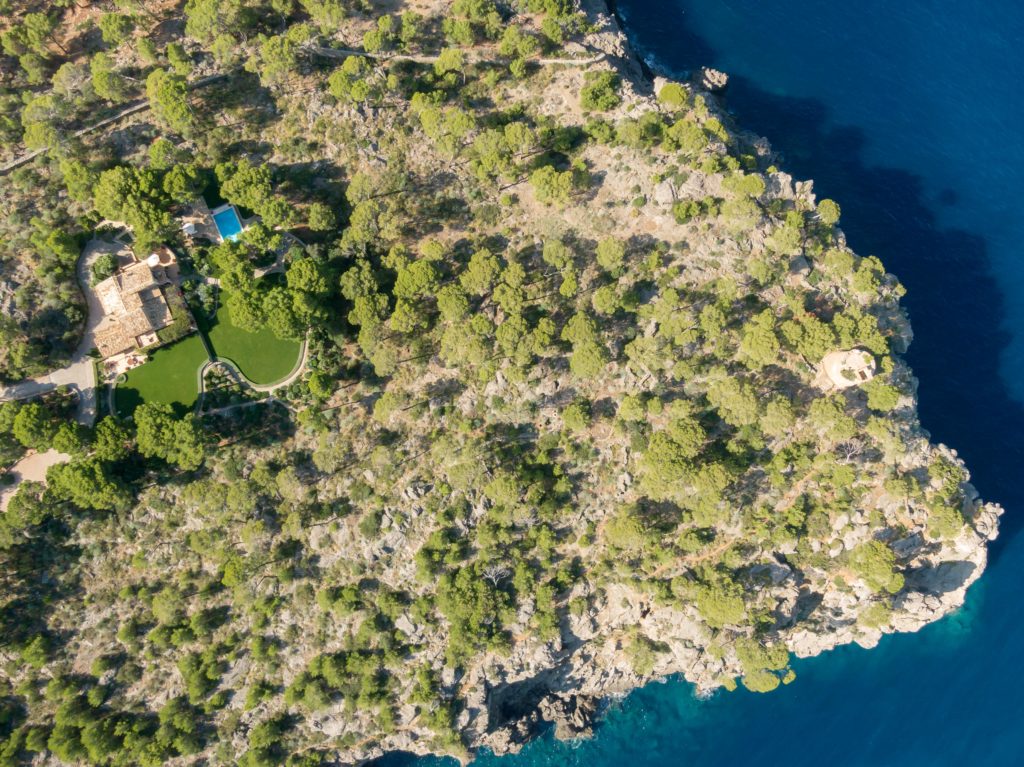 Rental villa La Sirena from above